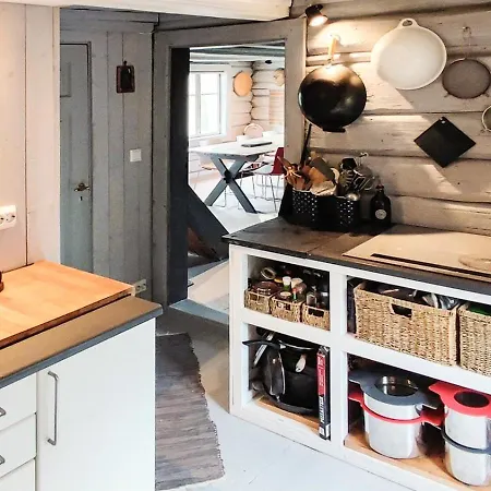 Idyllic Log With Ski-inout At Dagalifjell בית נופש