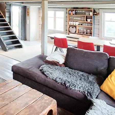 Idyllic Log With Ski-inout At Dagalifjell Uvdal