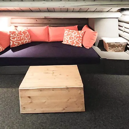 Idyllic Log With Ski-inout At Dagalifjell בית נופש